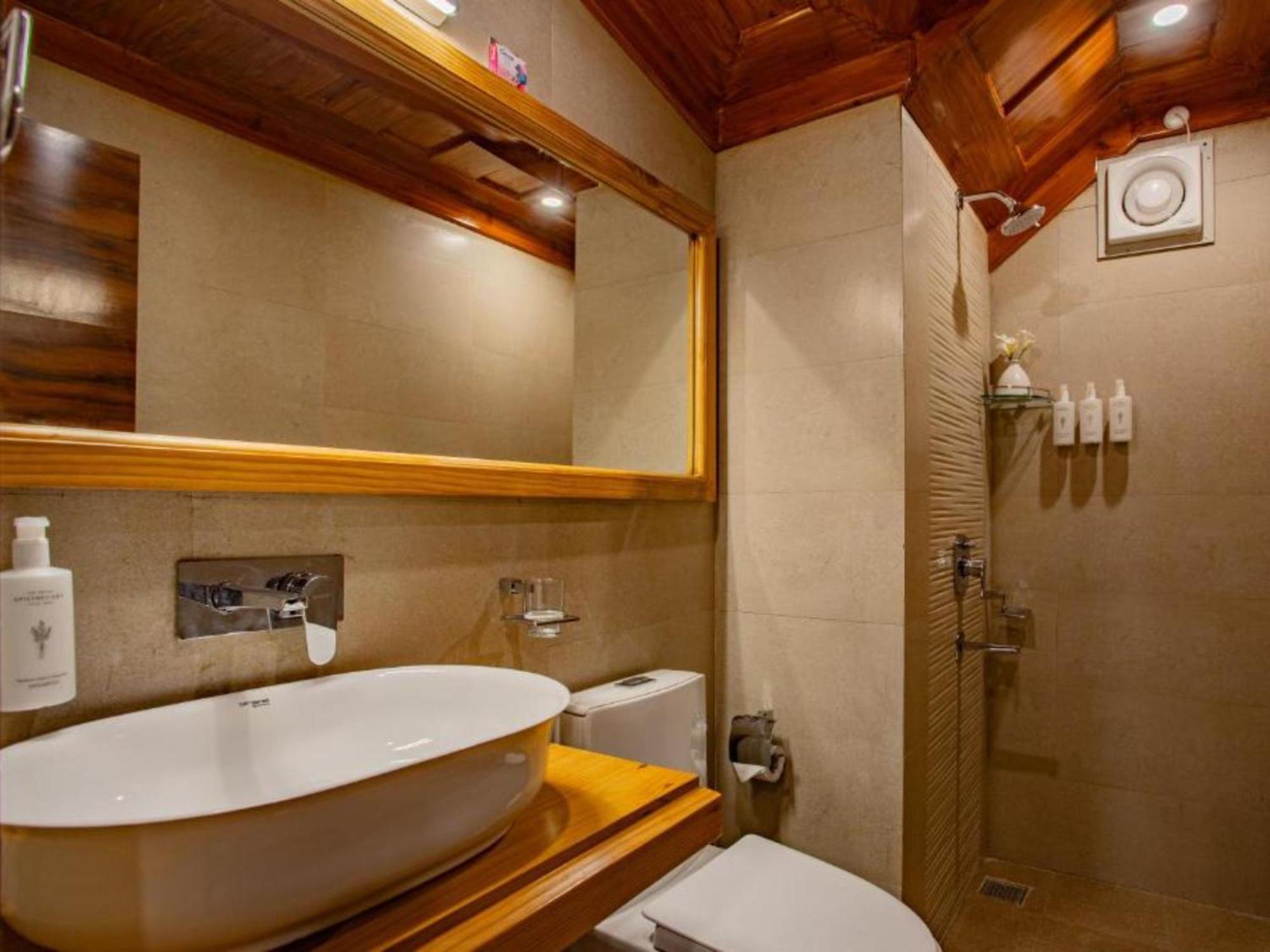 The Hosteller Shimla, Valley View Camera foto